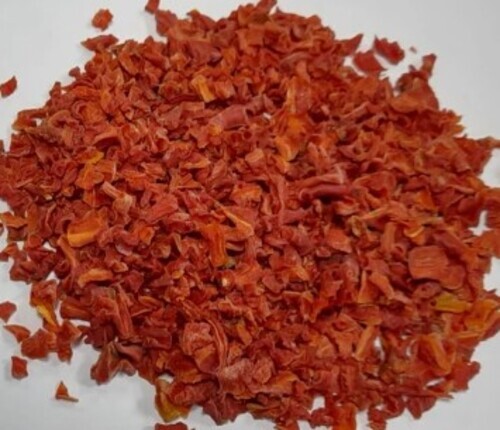 Dehydrated Red Carrot Flakes