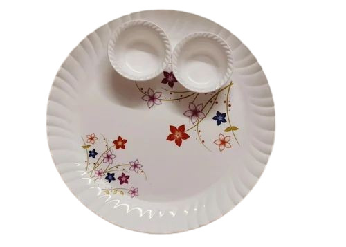13Inch Plastic Plate - Color: White