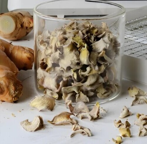 Dehydrated Ginger Flakes