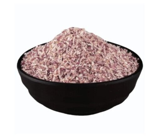 Minced Pink Dehydrated Onion