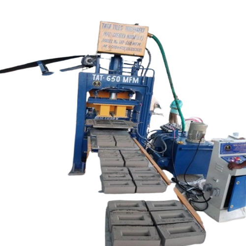 05 Interlocking Concrete Block Making Machine