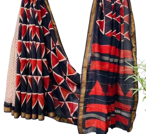 Hand Block Printed Red And Black Maheshwari Silk Saree - Design: Standard