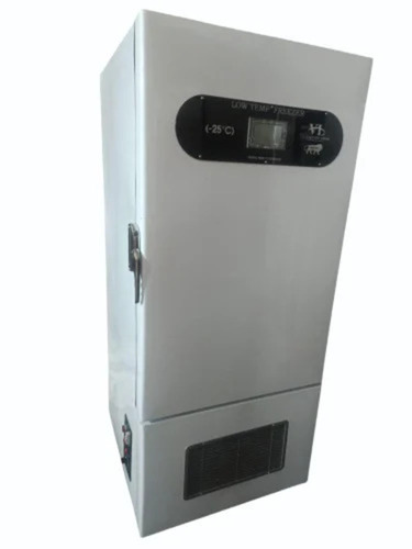 Single Door Low Temperature Freezers