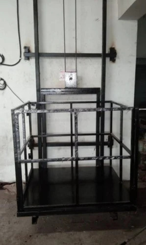 Traction Goods Lift