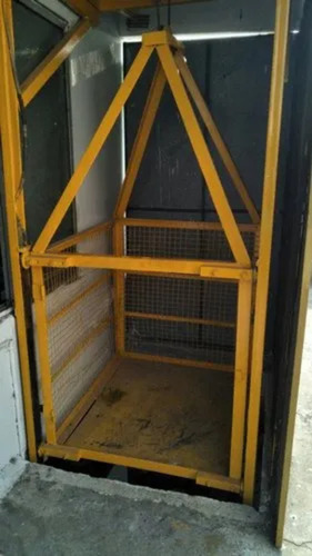 Industrial Goods Lift