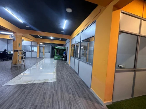 10 Ft Office Aluminium Partition