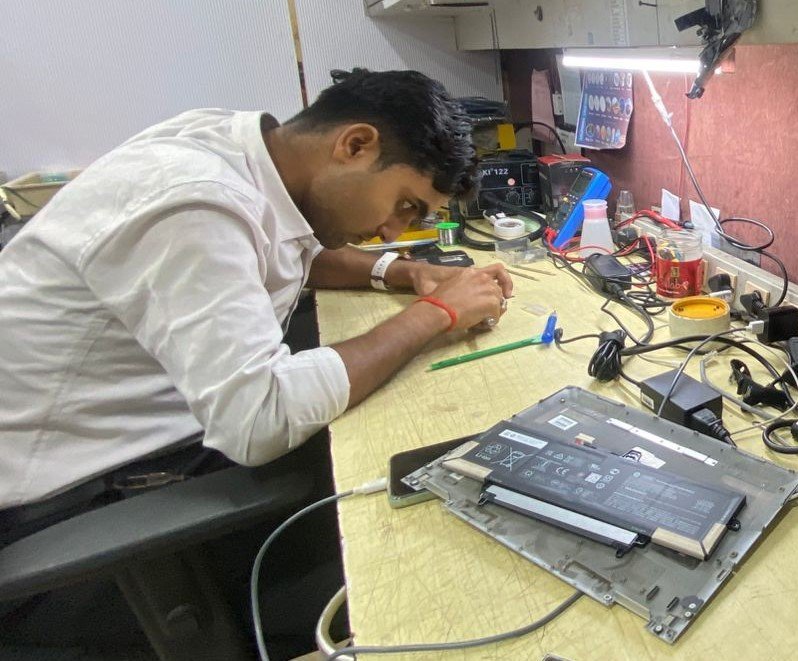 Laptop Repair Service