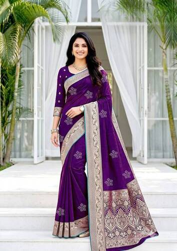 Jacquard Banarasi Saree - Jacquard weave butti, Zari jacquard border and pallu | Festive, Wedding, Karva Chauth, Wholesale Surat (M-1217)