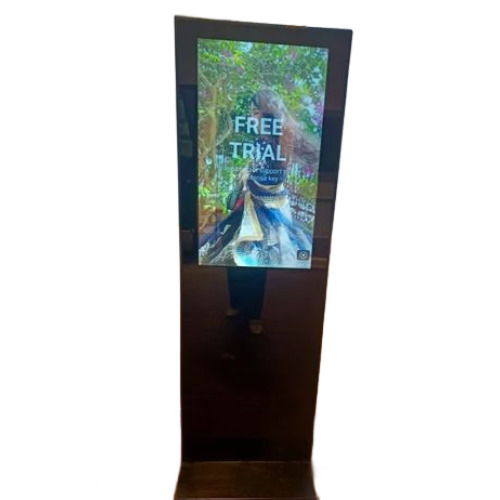 32 Inch Digital Standee I Type