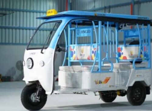 Auto Electric Rickshaw