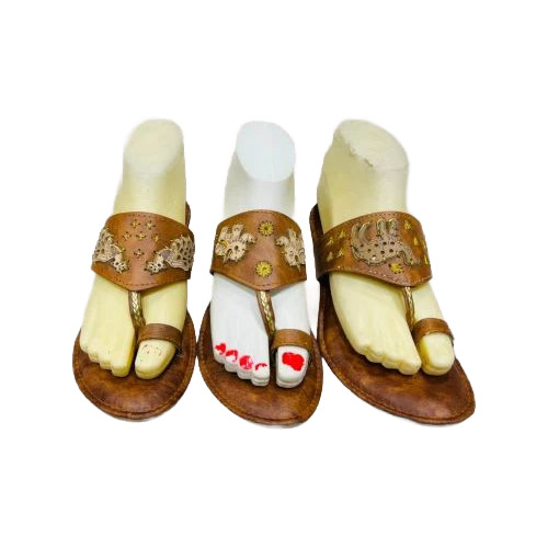 Women Double Cushioned Kolhapuri Chappal