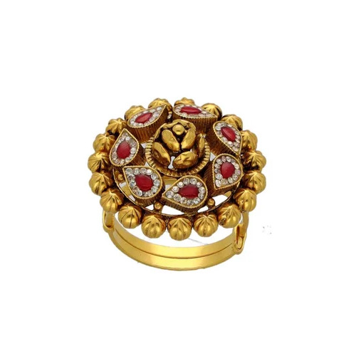 Ladies Wedding Wear Gold Ring