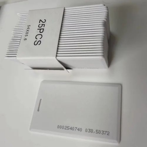 Thick Proximity Clamshell Cards