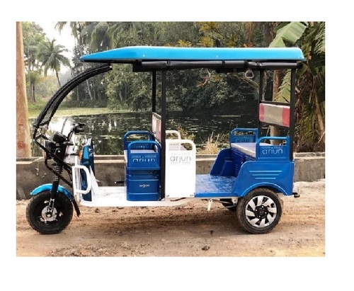Three Wheeler Battery Operated Rickshaw