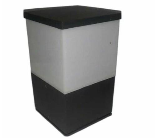 Warm White LED Gate Light