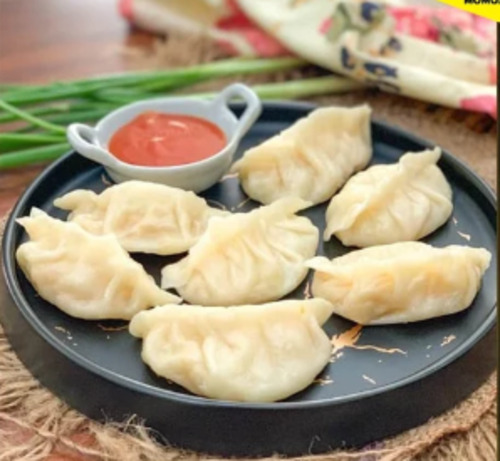 500 Gram Chicken Schezwan Momos
