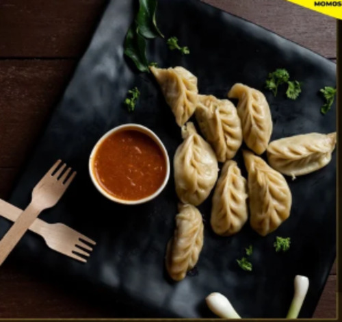 500 Gram Frozen Chicken Manchurian Momos