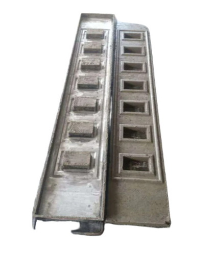 50 Mm Compound Wall Moulds