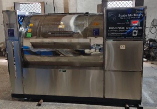 Commercial Washing Machine