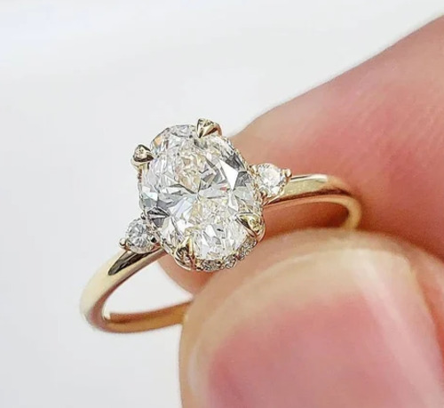 Solitaire Diamond Rings