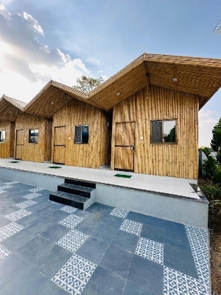 Bamboo Cottage