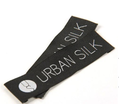 Hoodies Printed Woven Label