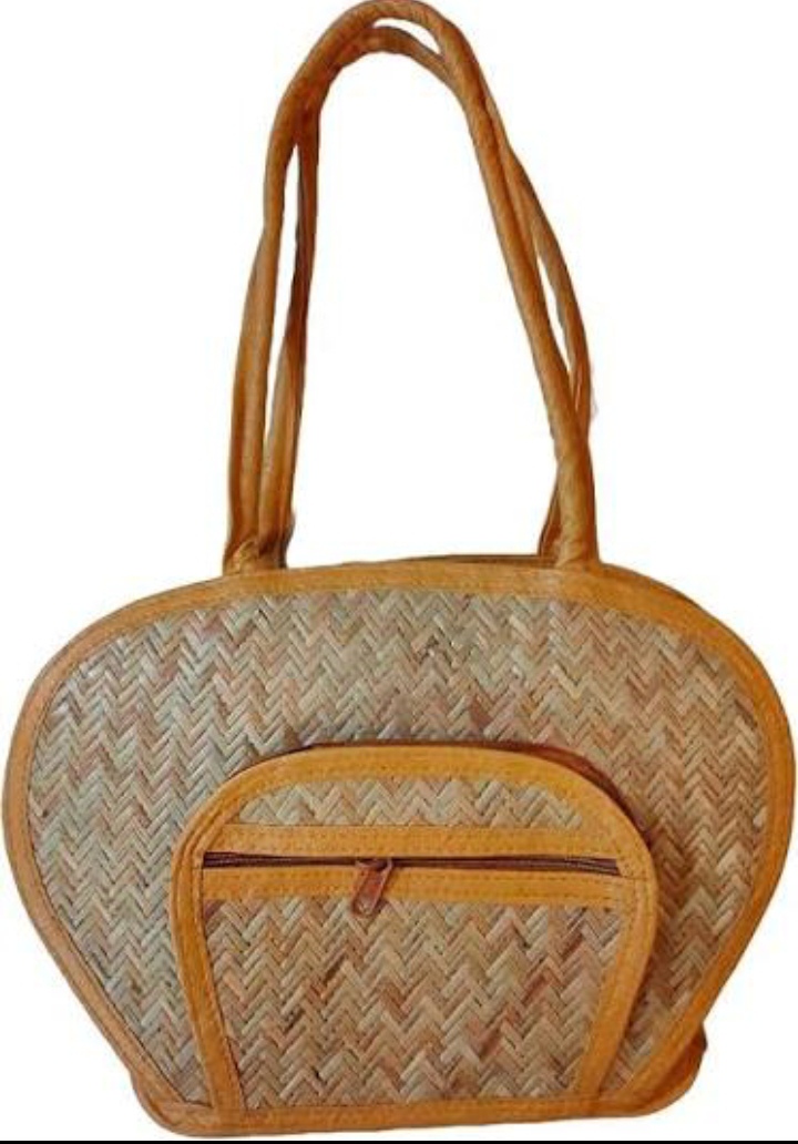ladies hand purse