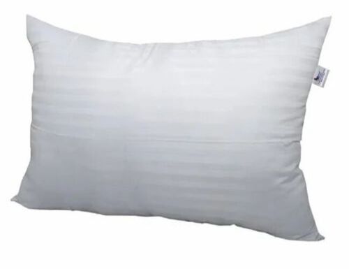 Rectangular White Fiber Pillow