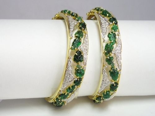 Emerald Green Leaves Bangles