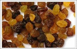 Dried Raisin - Sour-Sweet Flavor, Ideal for Edible Use and Storage in Cool & Dry Place