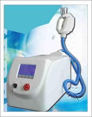 Easily Operate Mini IPL Hair Removal System