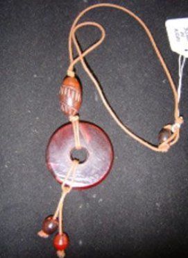 Costume Thread Wooden Necklace Gender: Women