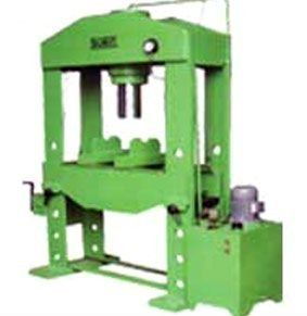 Power Operated Hydraulic Press Machine Working Table Size: Vary