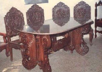 Designer Handcrafted Wooden Dinning Table