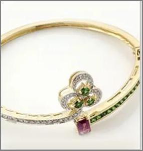 Womens Designer Gold Bracelet 