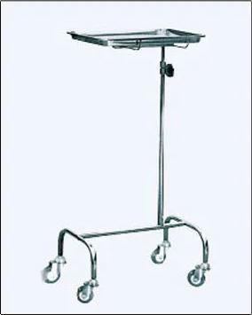 Tray Trolley For Hospitals Size: Various Sizes Are Available