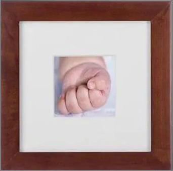 Solid Wood Picture Frame Size: Various Sizes Are Available