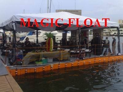 Floating Cafe