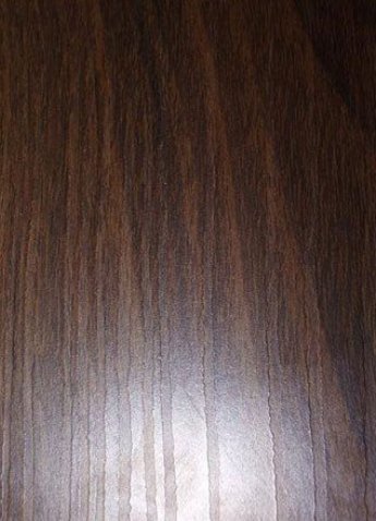 घर और कार्यालय के लिए विशेष लैमिनेट फ़्लोरिंग स्थापित करना आसान है