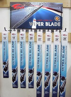 Ultra Blade Series Windshield Wiper Size: 11-30 Inch