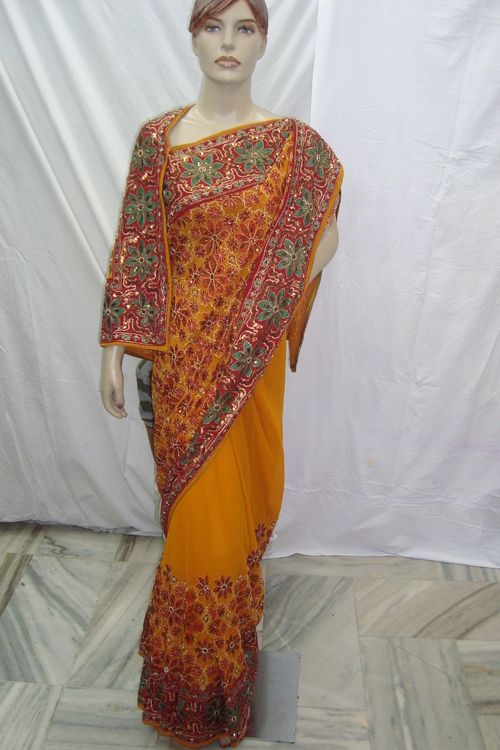 Border Flower Buti Saree