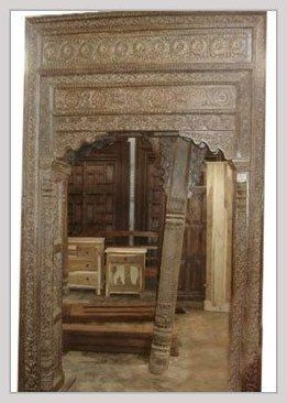 Wooden Antique Hand Carved Single Entrance Arch