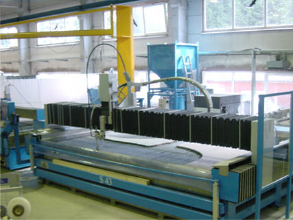 Cnc Waterjet Cutting Machine Size: Standard