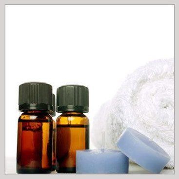 Pure Essential Oils - High Purity Coloured Liquid, Air Tight Packaging with Quality Ingredients and Versatile Functions