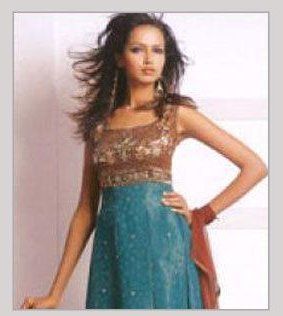 Ladies Designer Sleeveless Suits - Color: As Per Demand