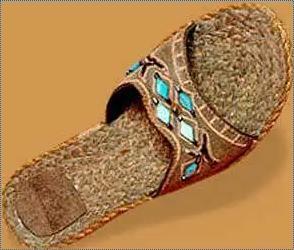 Vary Designer Ladies Beaded Sandals