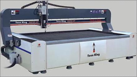 High Speed Water Jet Cutting Machine Cutting Accuracy: 100  %