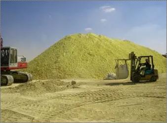 Raw Yellow Sulphur Lumps And Granules Grade: Industrial Grade