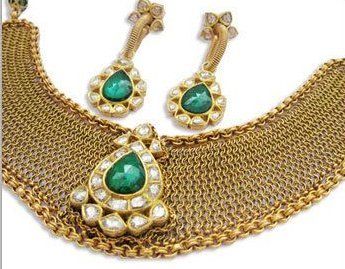 Designer Yellow Gold Necklace Set Gender: Women'S