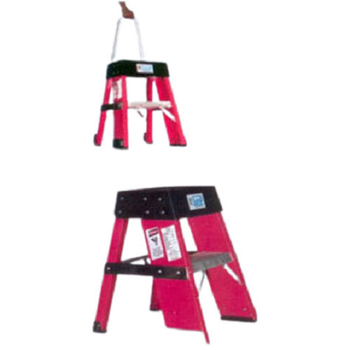 Portable And Lightweight Aluminum Feet Step Ladder With Thick Rubber Tread